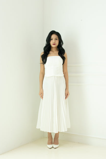 Jaque Pleated Skirt in White