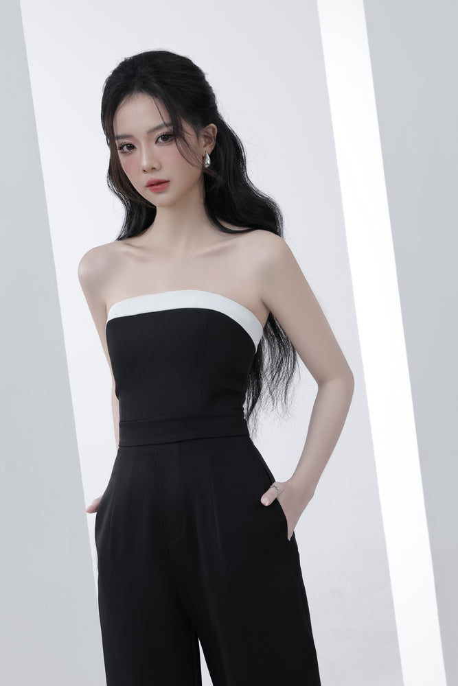 
                  
                    Load image into Gallery viewer, Hazelle Monochrome Jumpsuit in Black
                  
                