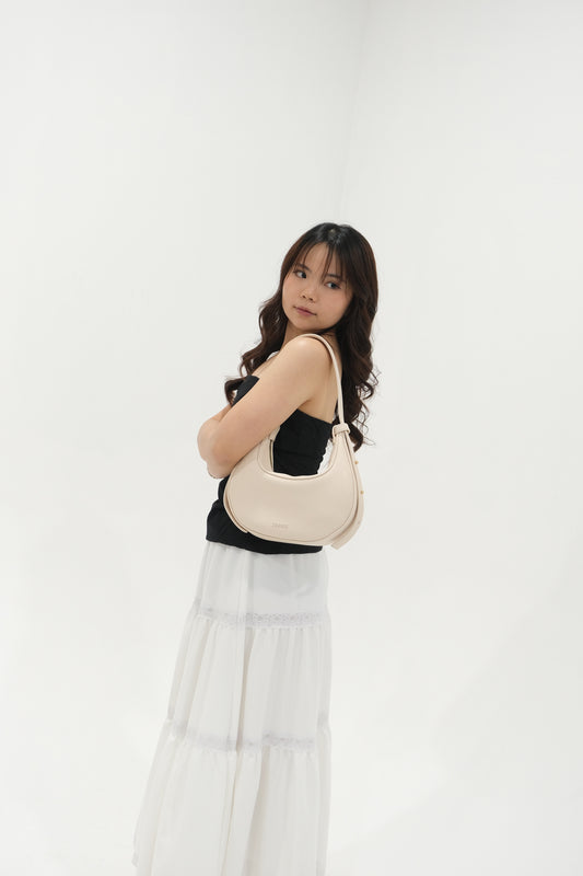 JEANIE Luna Bag in Cream