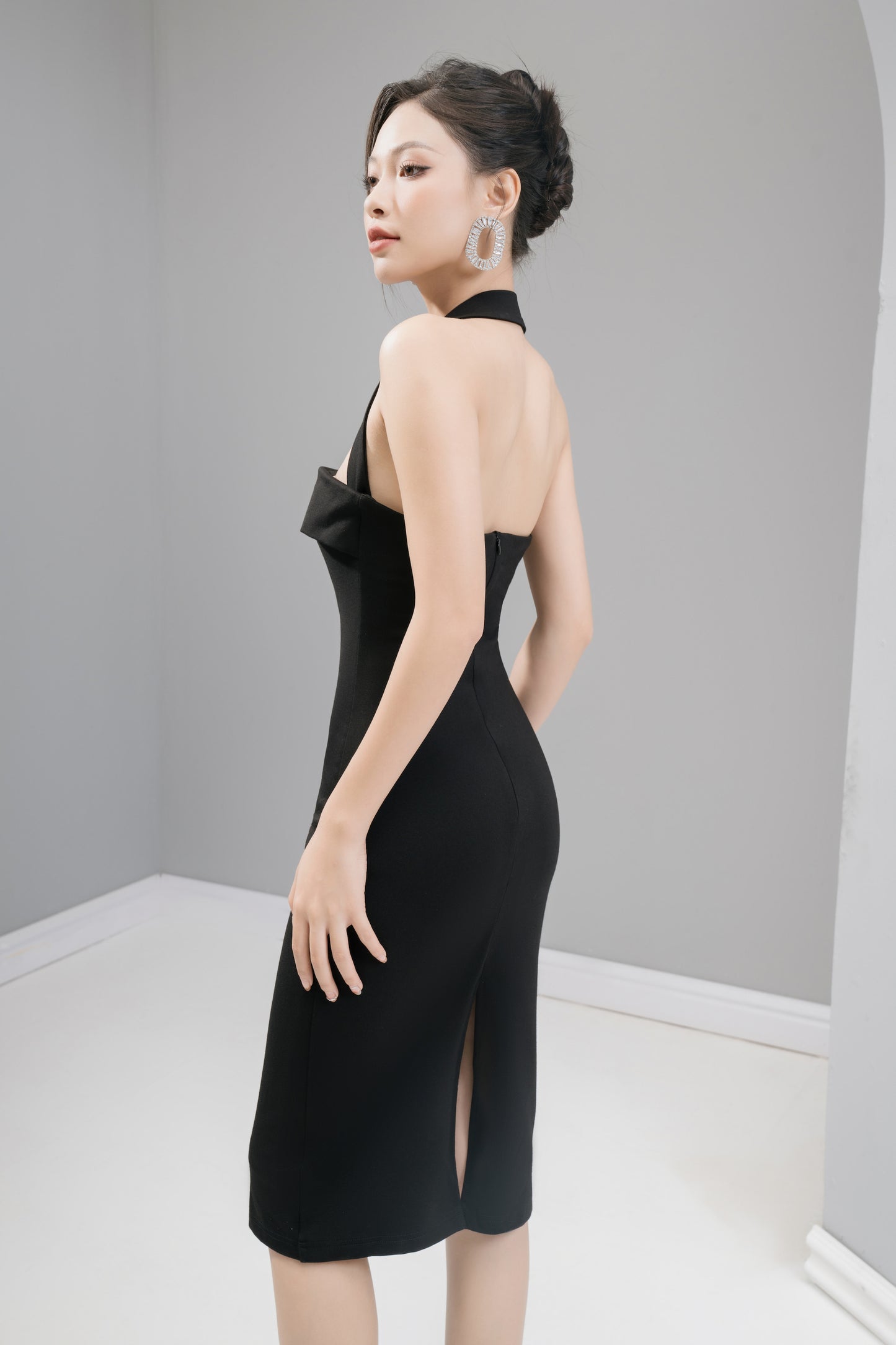 Audreylia Halter Dress in Black