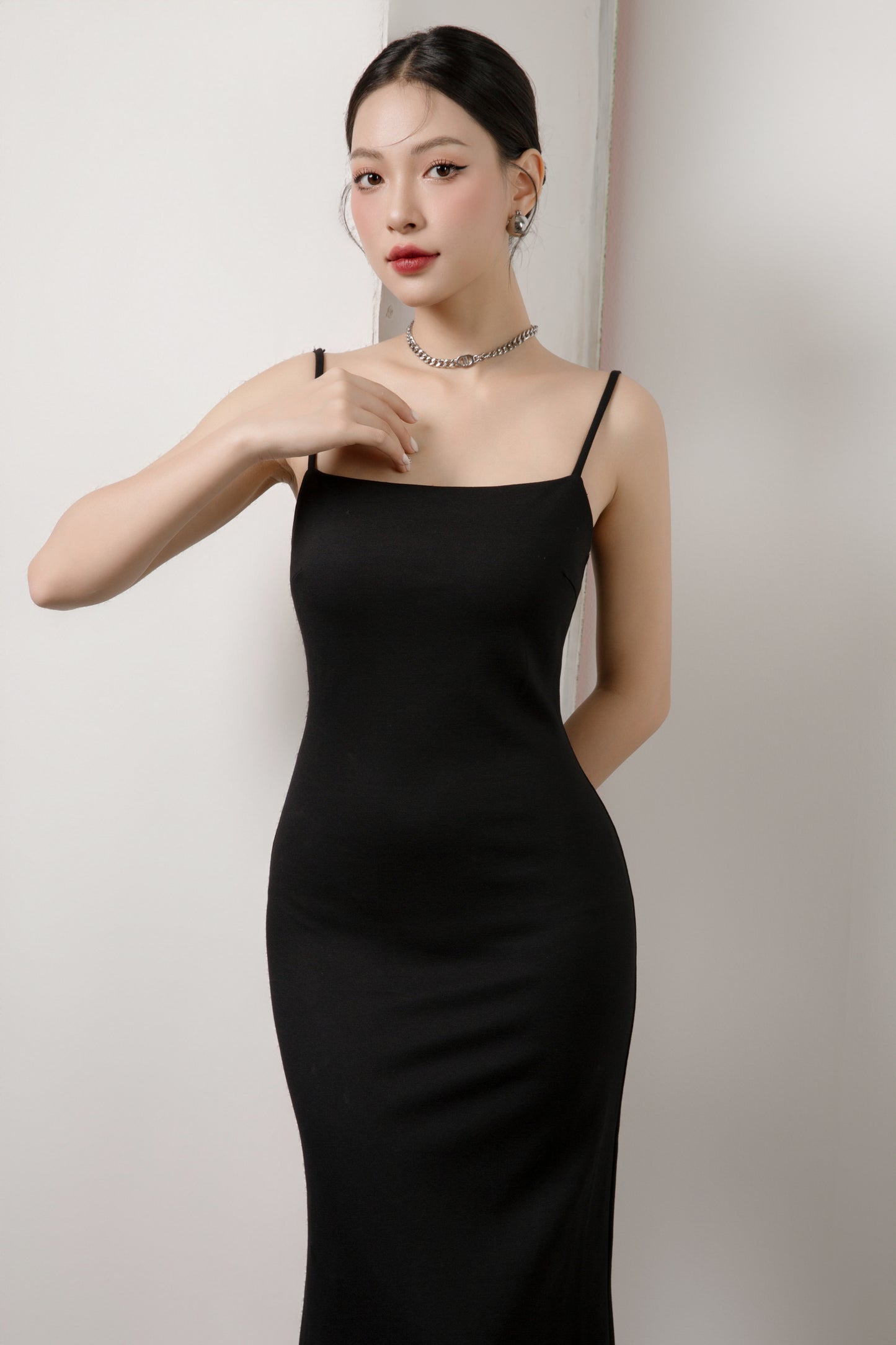 Tiffany U-Back Padded Dress in Black
