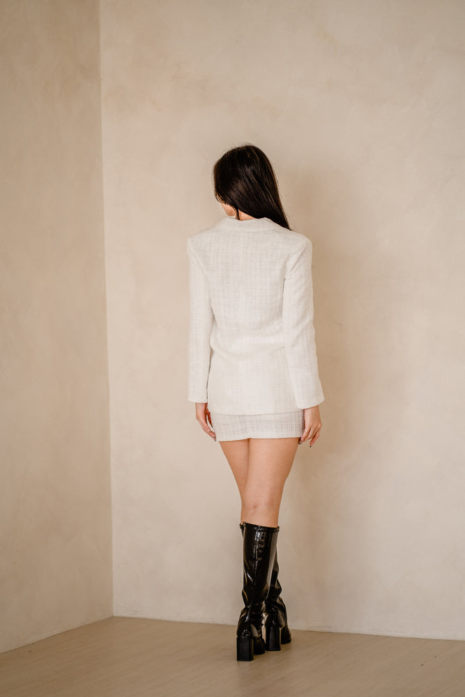 
                  
                    Load image into Gallery viewer, Ceslyn Tweed Skorts in White
                  
                