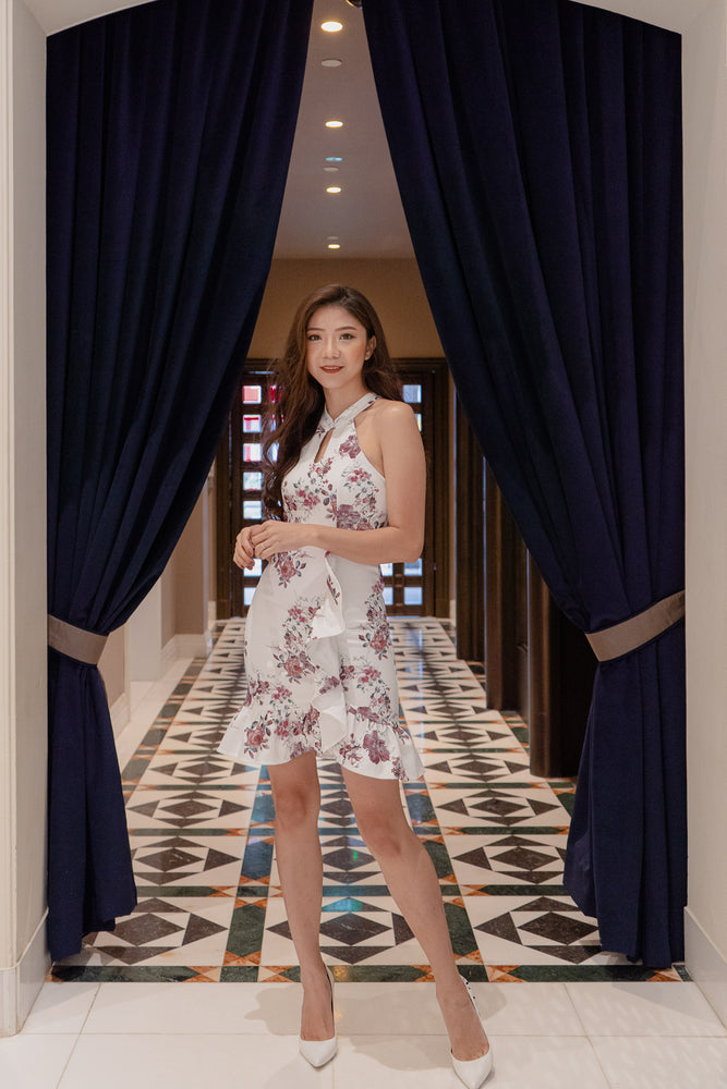 
                  
                    Load image into Gallery viewer, * PREMIUM * - Camilia Oriental Cheongsam Dress in White - Self Manufactured by LBRLABEL
                  
                