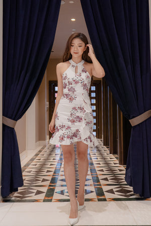 
                  
                    Load image into Gallery viewer, * PREMIUM * - Camilia Oriental Cheongsam Dress in White - Self Manufactured by LBRLABEL
                  
                