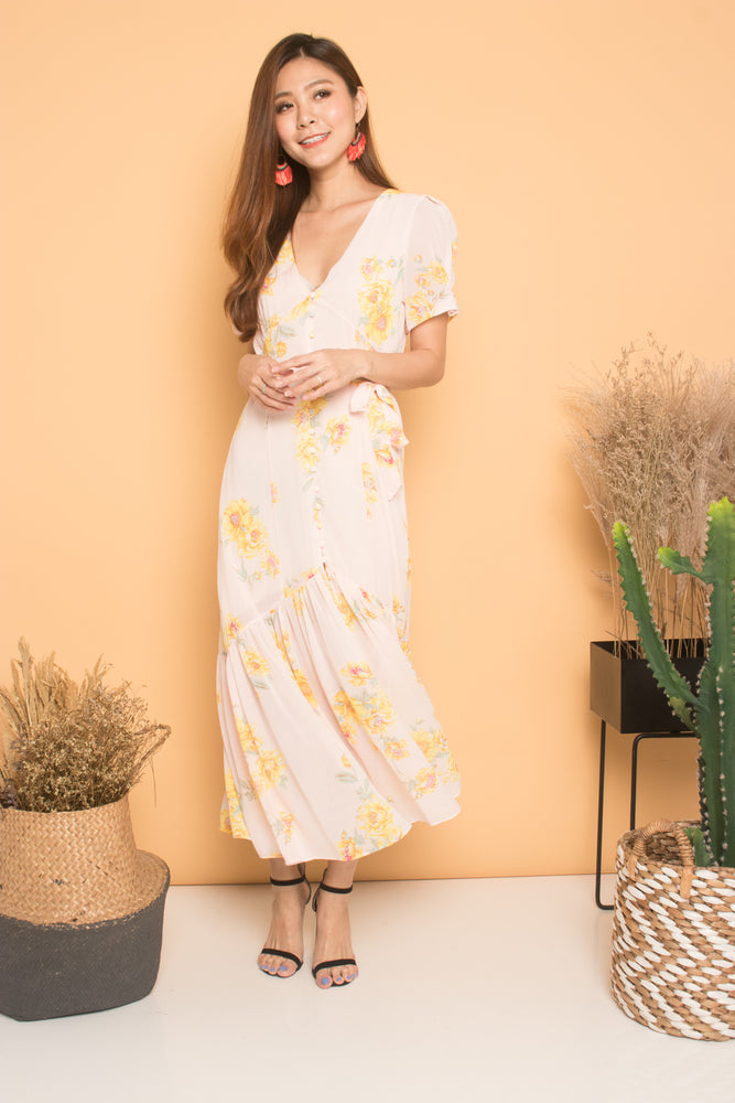 
                  
                    Load image into Gallery viewer, * LUXE * Evanne Floral Maxi Dress in Pink
                  
                