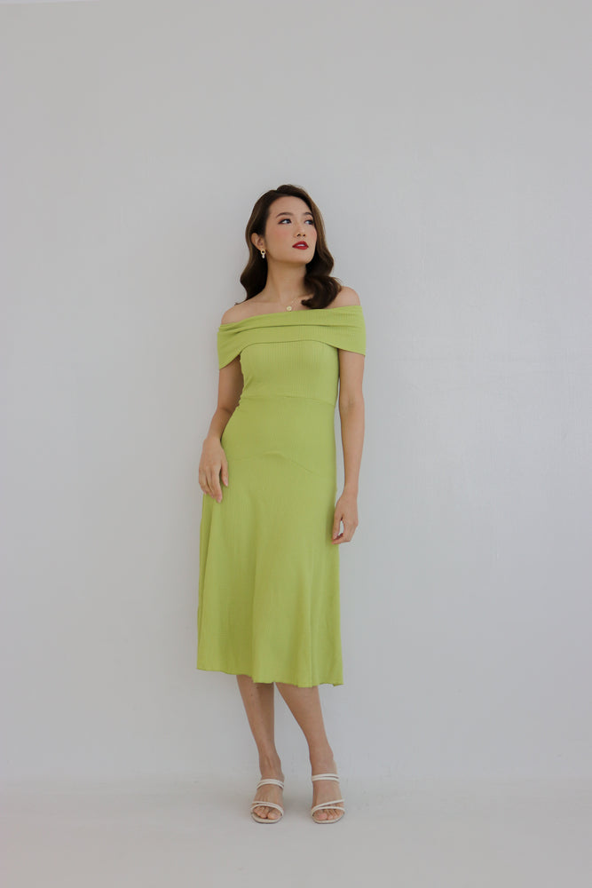 
                  
                    Load image into Gallery viewer, Radley Off Shoulder Dress in Green
                  
                