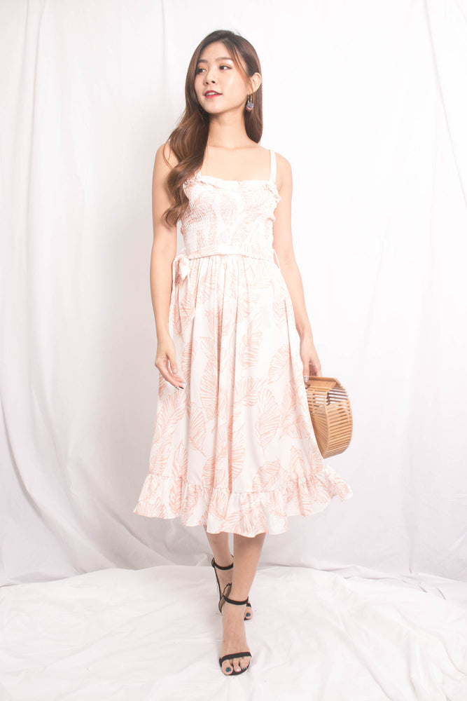 
                  
                    Load image into Gallery viewer, Chelsa Floral Midi Dress
                  
                