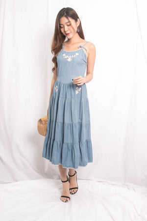 
                  
                    Load image into Gallery viewer, * LUXE* Emera Embroided Maxi Dress in Denim
                  
                
