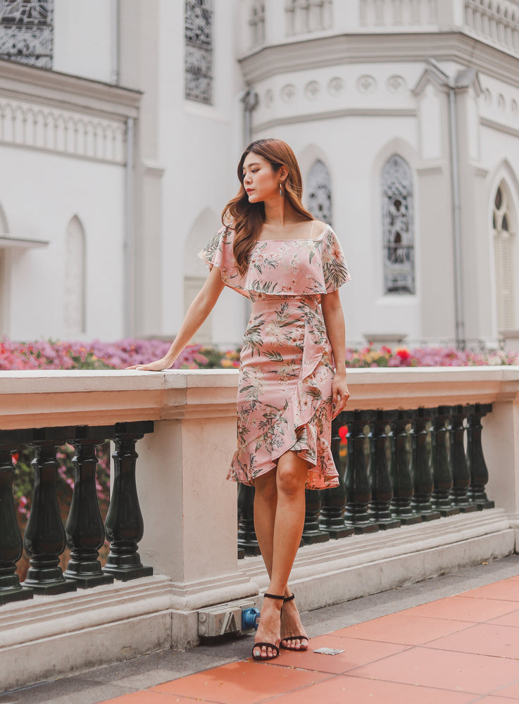 
                  
                    Load image into Gallery viewer, Hathalia Floral Flutter Dress in Pink
                  
                