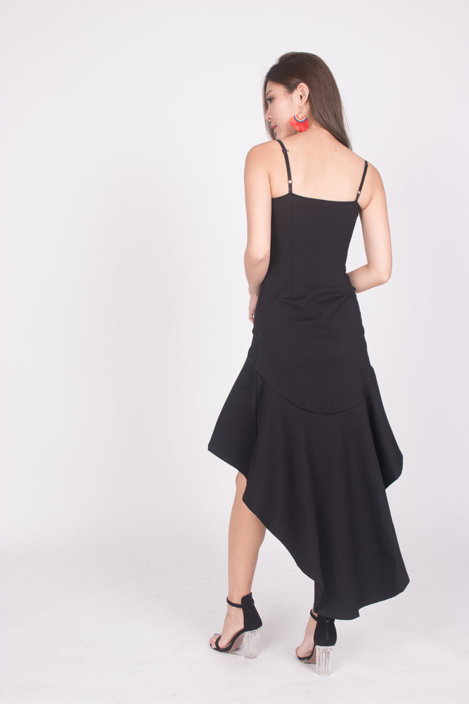 
                  
                    Load image into Gallery viewer, * PREMIUM * Amarilia Fishtail Dress in Black -  LBRLABEL MANUFACTURED
                  
                