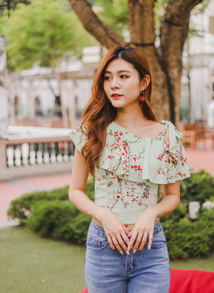 
                  
                    Load image into Gallery viewer, *PREMIUM* - Plerilia Floral Toga Top in Mint - Self Manufactured by LBRLABEL only
                  
                