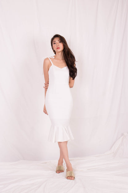 *PREMIUM* - Maelia Mermaid Dress in White
