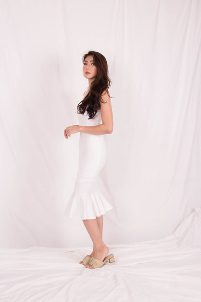 *PREMIUM* - Maelia Mermaid Dress in White
