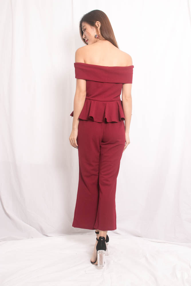 
                  
                    Load image into Gallery viewer, Tiffa 2 Piece Set in Burgundy
                  
                