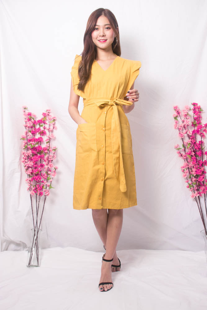 Maire Flutter Midi Dress in Yellow