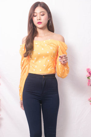 
                  
                    Load image into Gallery viewer, Yesie 2 Way Polkadot Top in Yellow
                  
                