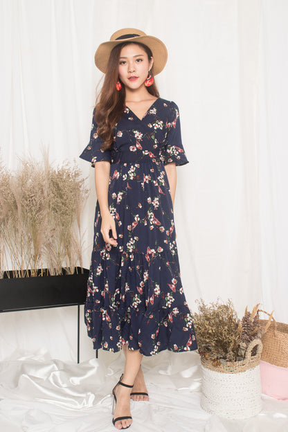 Sassy Island Floral Dress In Navy