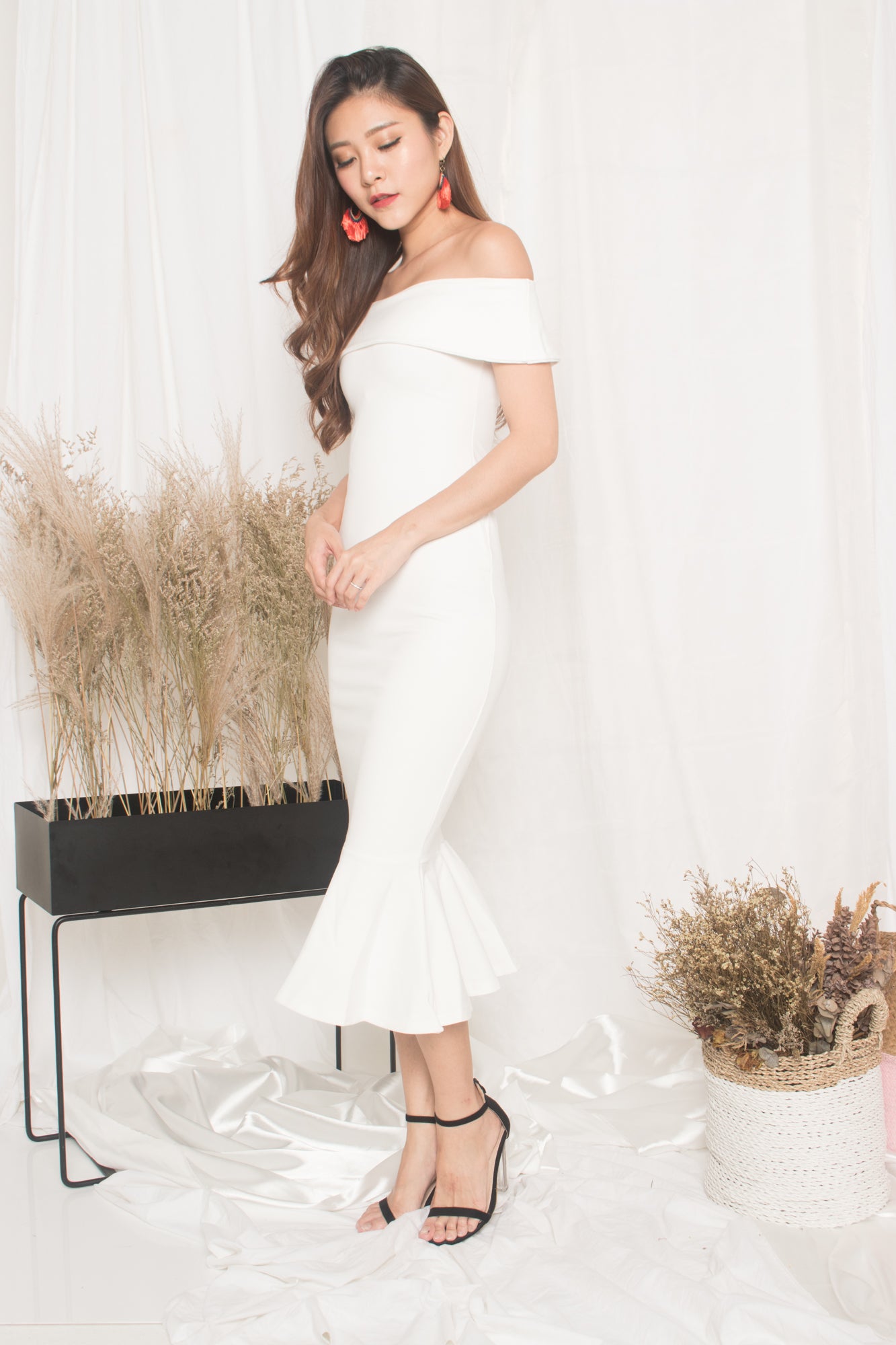LUXE - Angewina Mermaid Formal Dress in White