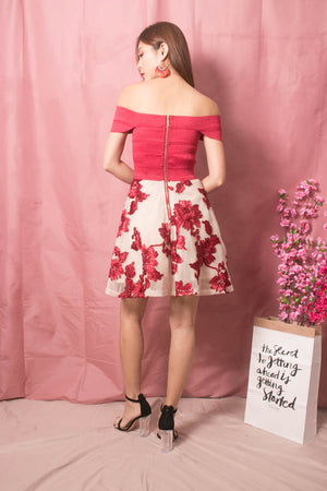 
                  
                    Load image into Gallery viewer, * LUXE * Sabine Offsie Embroided Dress
                  
                