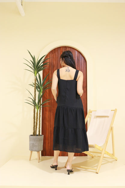 Willow Linen Maxi Dress in Black