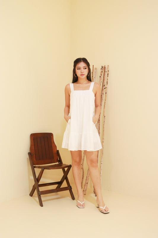 Hailey Linen Dress in White