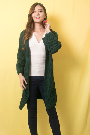 
                  
                    Load image into Gallery viewer, Sora Oversized Knit Outerwear in Emerald Green
                  
                