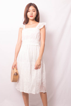 
                  
                    Load image into Gallery viewer, Luiesa Crochet Dress in White
                  
                
