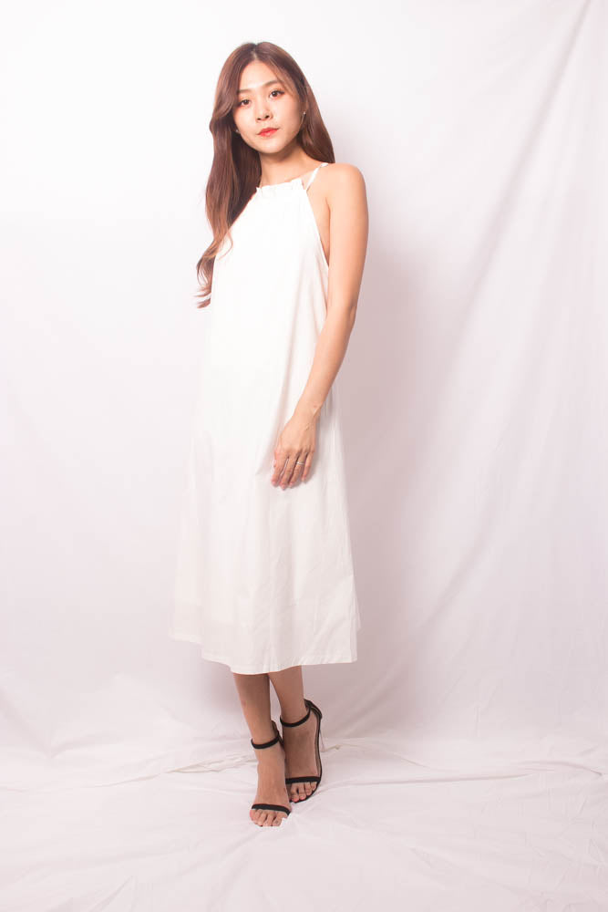 
                  
                    Load image into Gallery viewer, Andiella Halter Midi Dress in White
                  
                