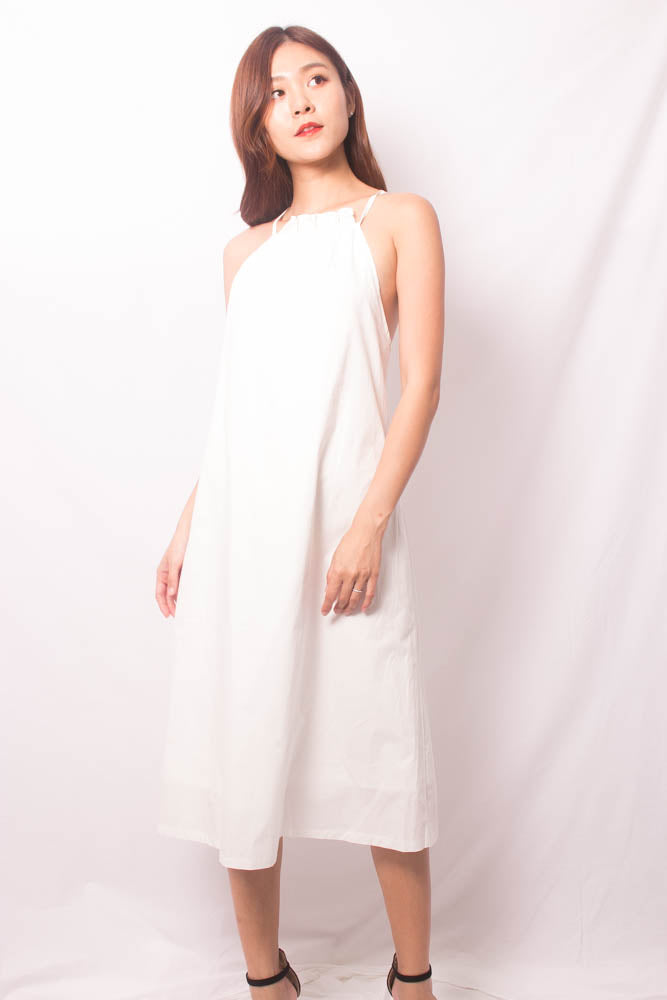 
                  
                    Load image into Gallery viewer, Andiella Halter Midi Dress in White
                  
                