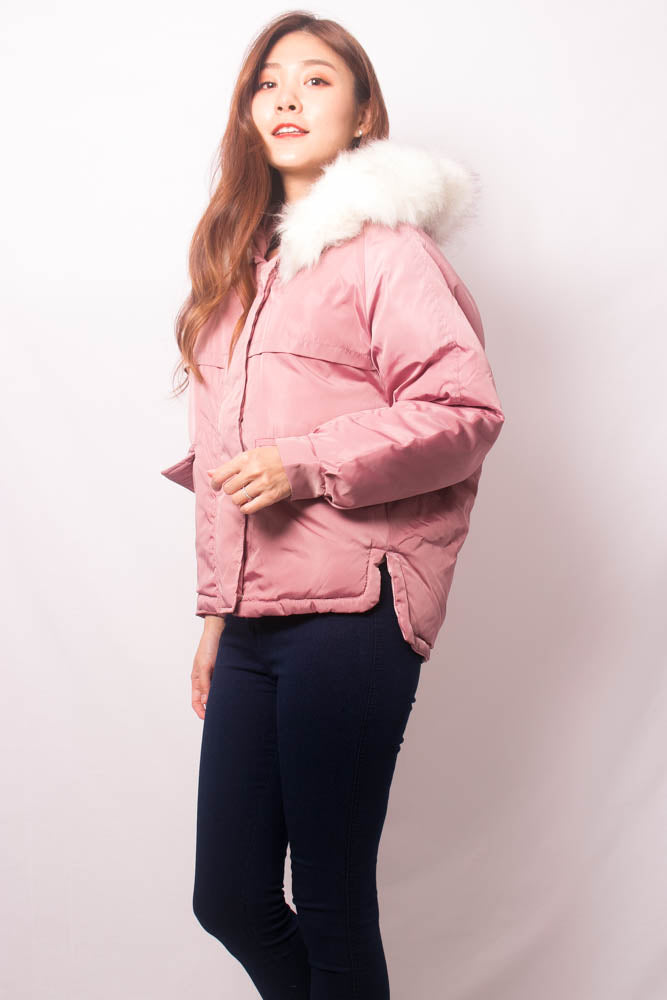 
                  
                    Load image into Gallery viewer, * LUXE * Elgine Fur Coat in Pink
                  
                