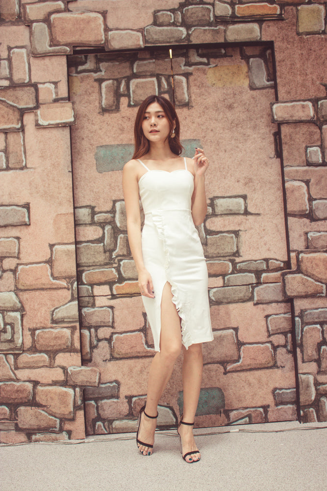 
                  
                    Load image into Gallery viewer, *PREMIUM* - Weelia Flutter Slit Cami Dress in White - LBRLABEL MANUFACTURED
                  
                