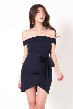 
                  
                    Load image into Gallery viewer, * PREMIUM * Taelia Off Shoulder Dress in Navy - Self Manufactured by LBRLABEL
                  
                