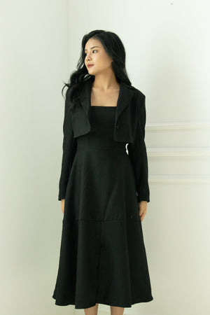 
                  
                    Load image into Gallery viewer, Anthea Short Blazer in Black
                  
                