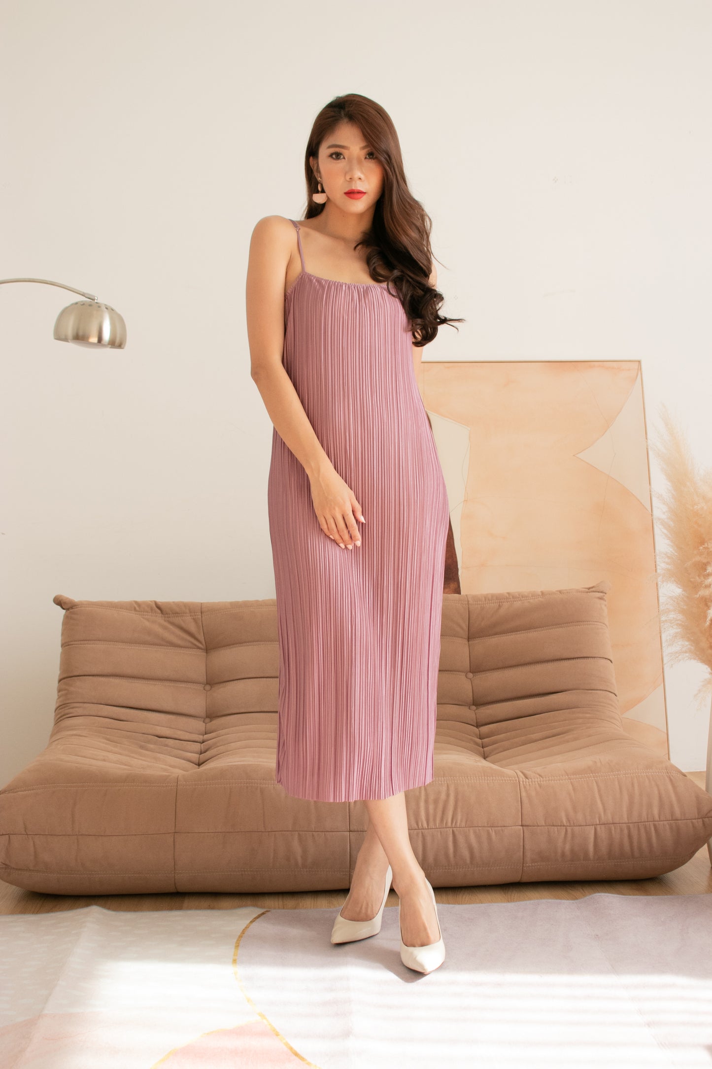 Brelia Straight Cut Pleated Dress in Mauve Pink