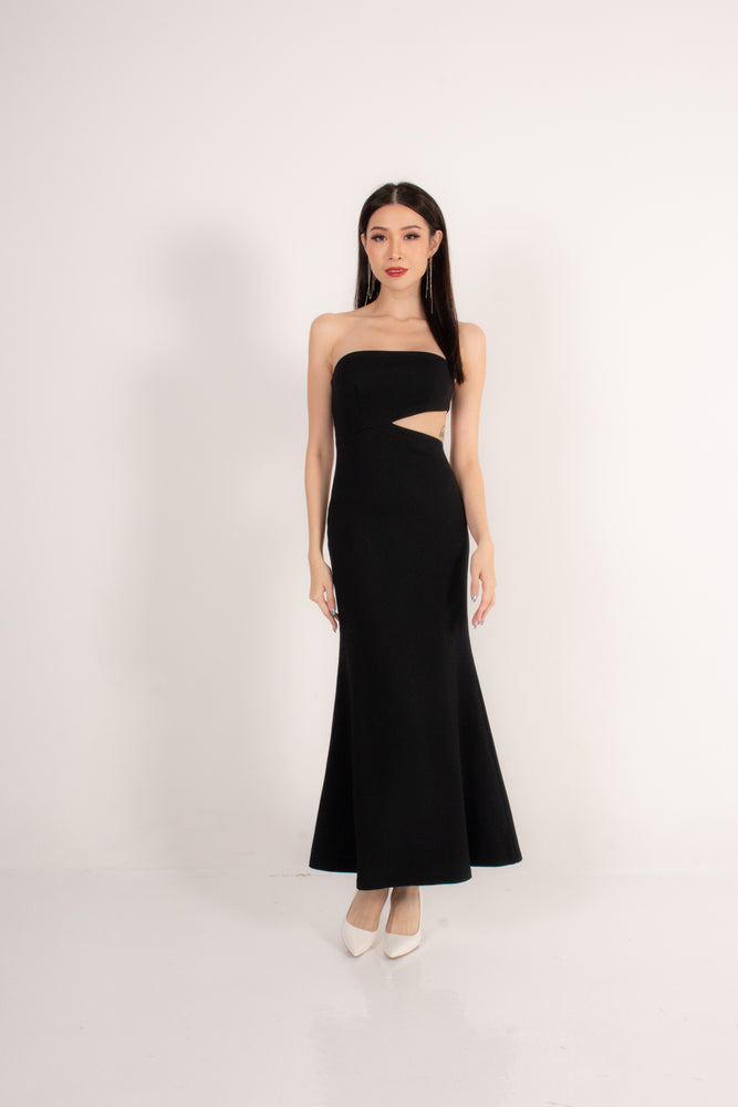 
                  
                    Load image into Gallery viewer, Gwenlia Slit Gown Dress in Black
                  
                