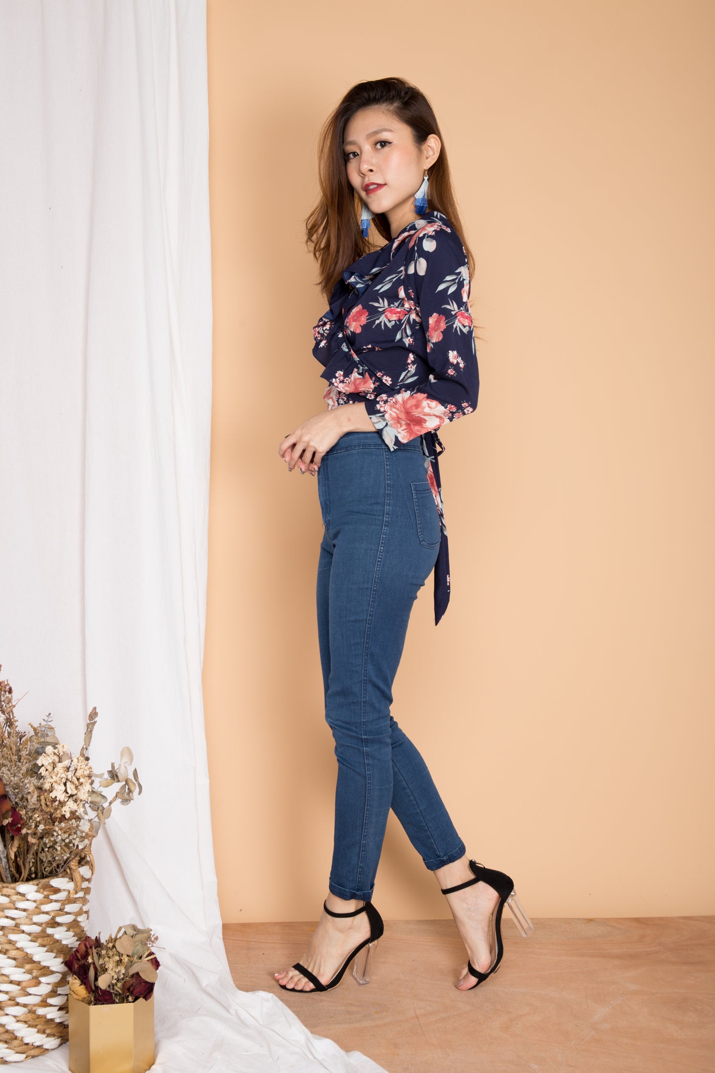Avery Floral Flutter Top in Navy