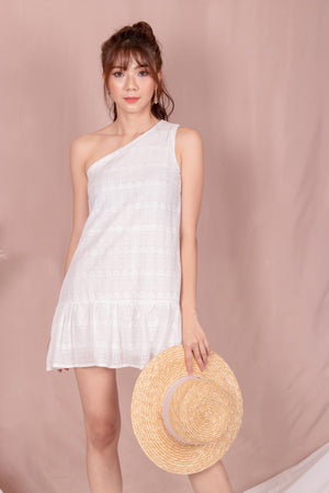 
                  
                    Load image into Gallery viewer, *PREMIUM* - Rolia Crochet Romper in White - Self Manufactured by LBRLABEL
                  
                