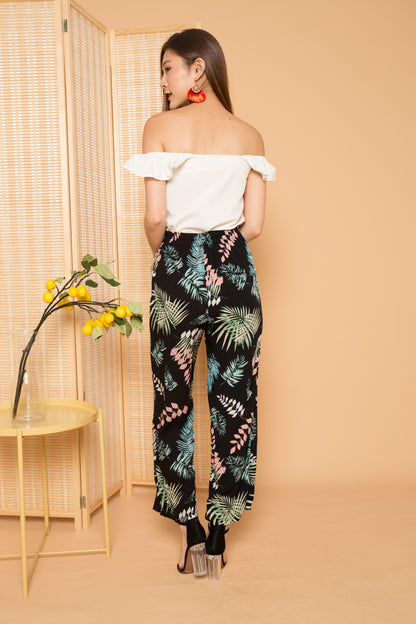 Andrra Tropical Floral Pants in Green
