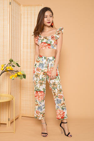 
                  
                    Load image into Gallery viewer, Raina Flutter Floral 2 Piece Set in White
                  
                