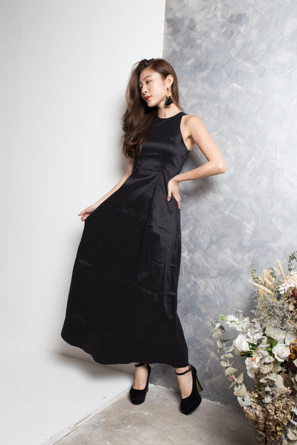 LUXE - Gigi Gown Dress in Black