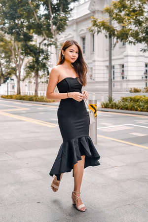 
                  
                    Load image into Gallery viewer, * PREMIUM * - Kelia Bustier Gown Dress in Black - LBRLABEL MANUFACTURED
                  
                